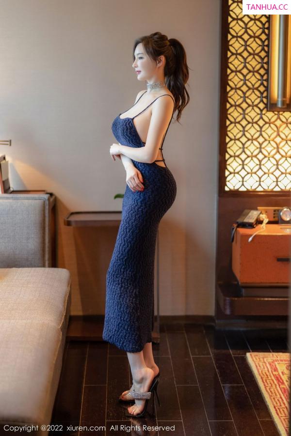 周妍希 奶瓶土肥圆 [XiuRen]高清写真图 2022.07.01 No.5218 奶瓶土肥圆矮挫丑黑穷第2张图片